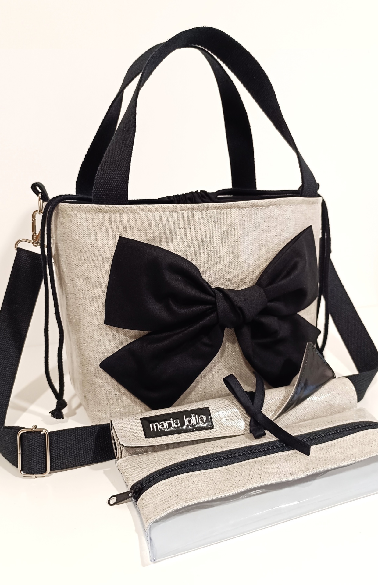 Lancheira térmica linho cinza com brilhos prateados e algodão preto + alças preto