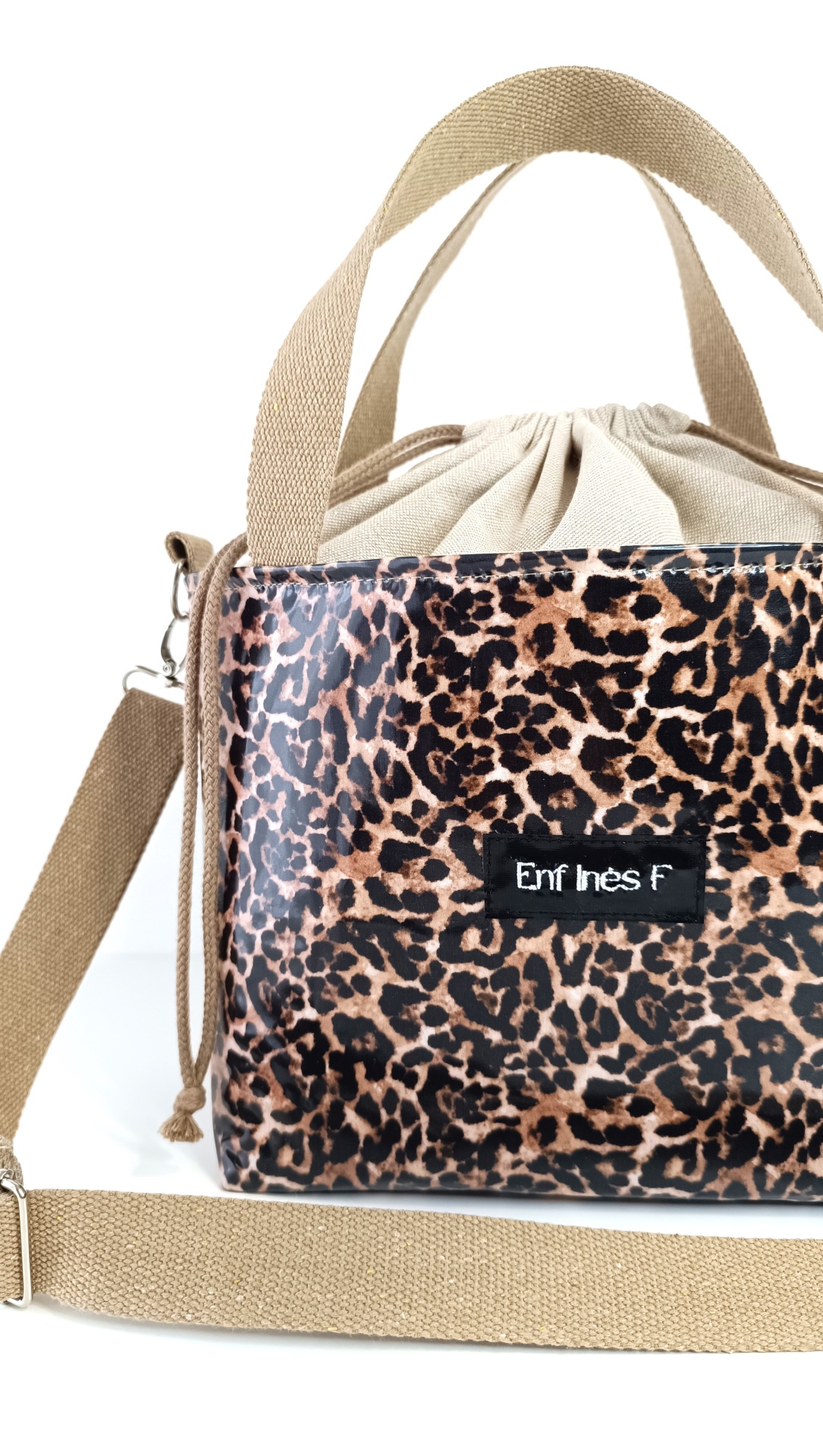 Lancheira térmica leopardo e linho bege + alças bege escuro