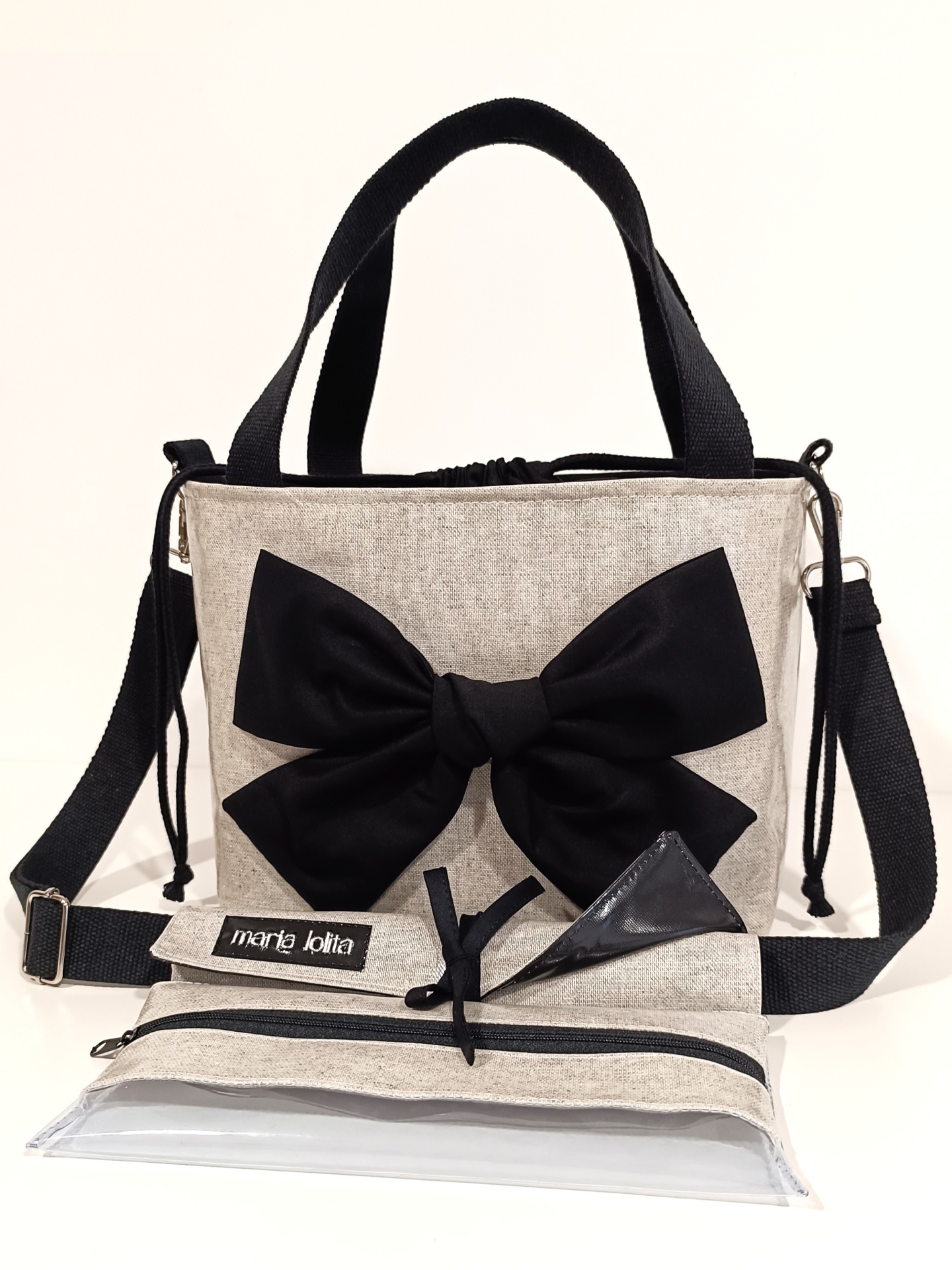 Lancheira térmica linho cinza com brilhos prateados e algodão preto + alças preto