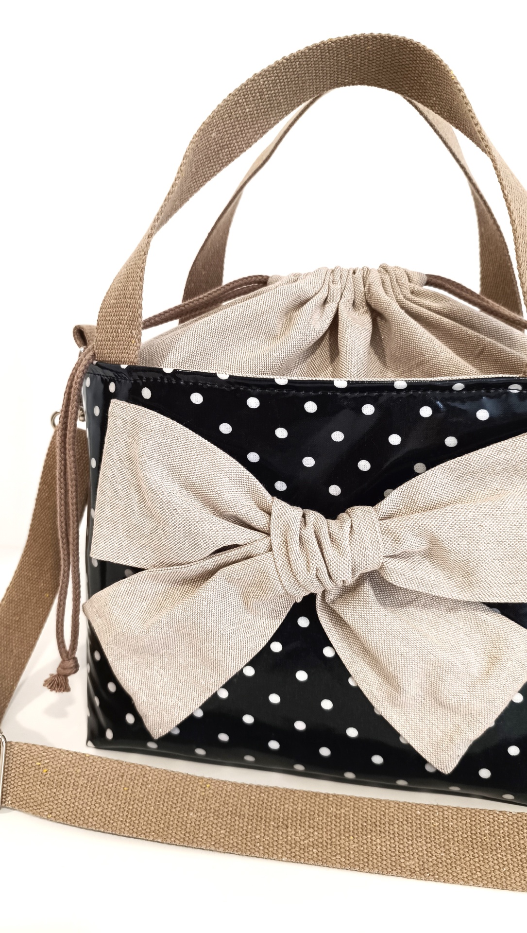 LANCHEIRA TÉRMICA PRETO COM BOLAS