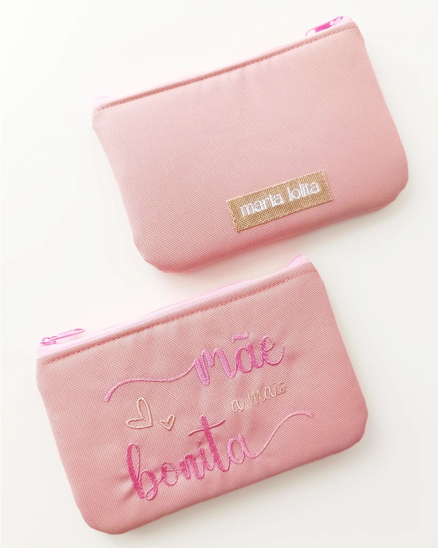 Nécessaire com bordado - Mãe