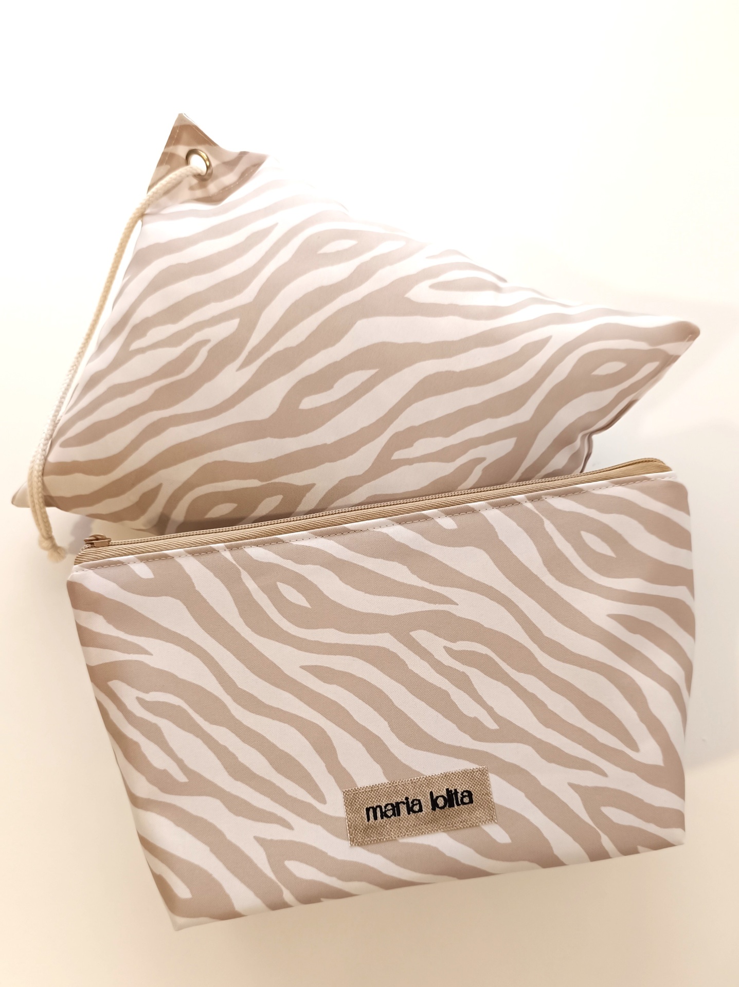 ALMOFADA DE PRAIA ZEBRA BEGE