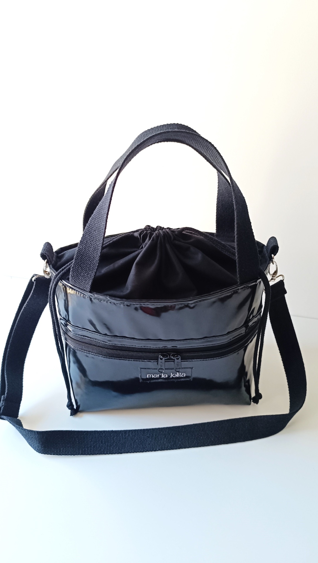 Lancheira térmica preto + alças preto