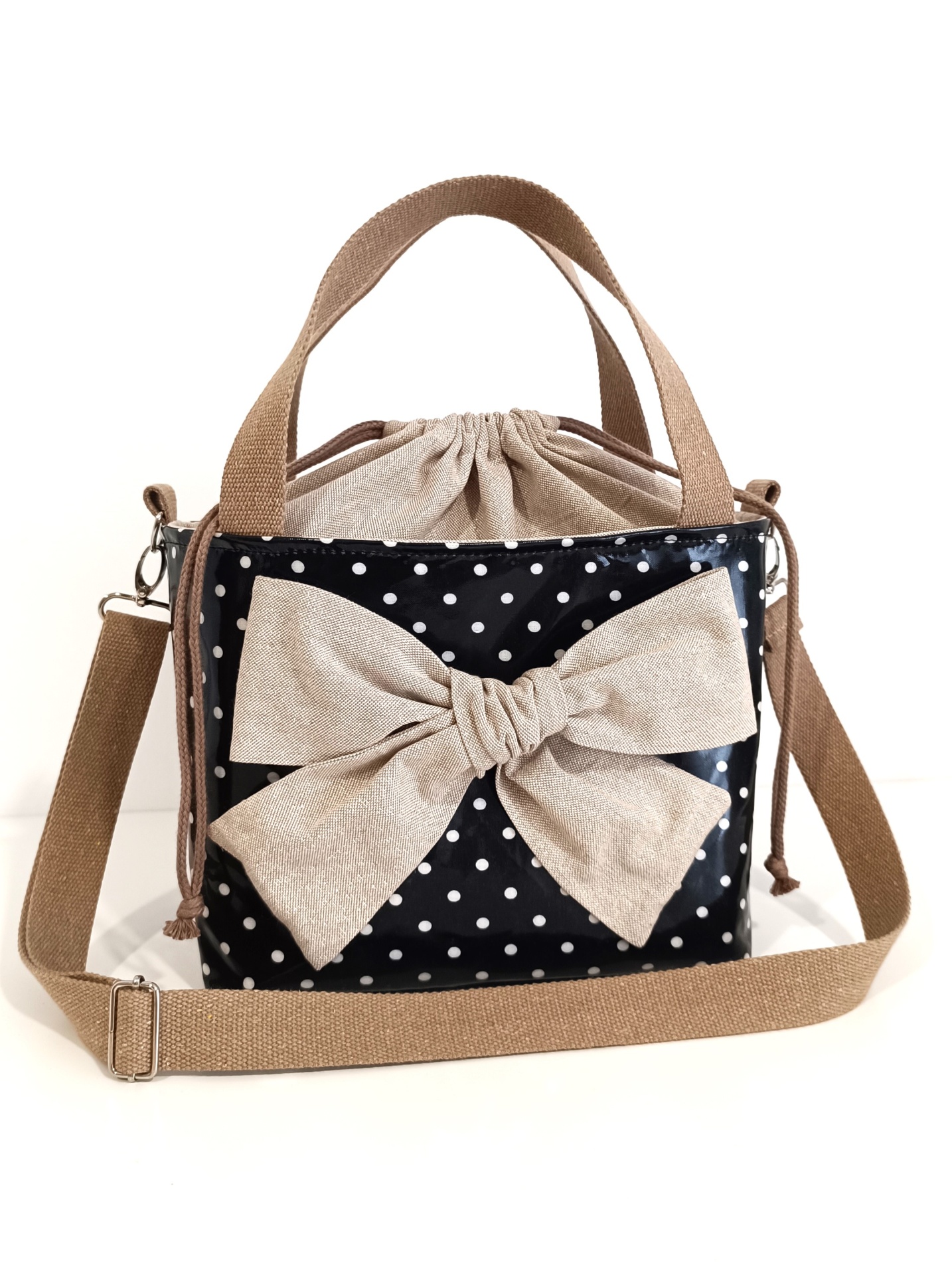 LANCHEIRA TÉRMICA PRETO COM BOLAS