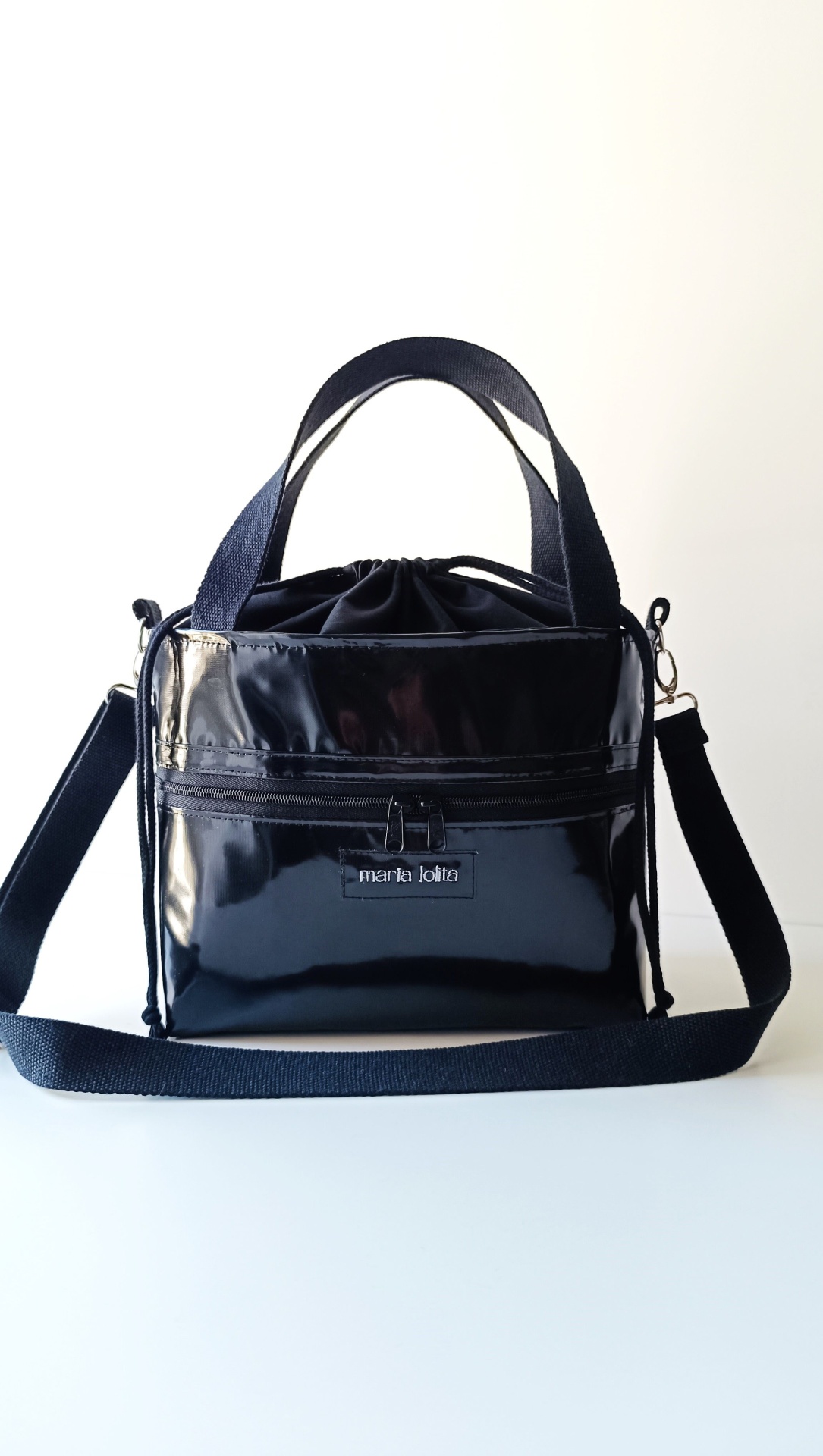 Lancheira térmica preto + alças preto