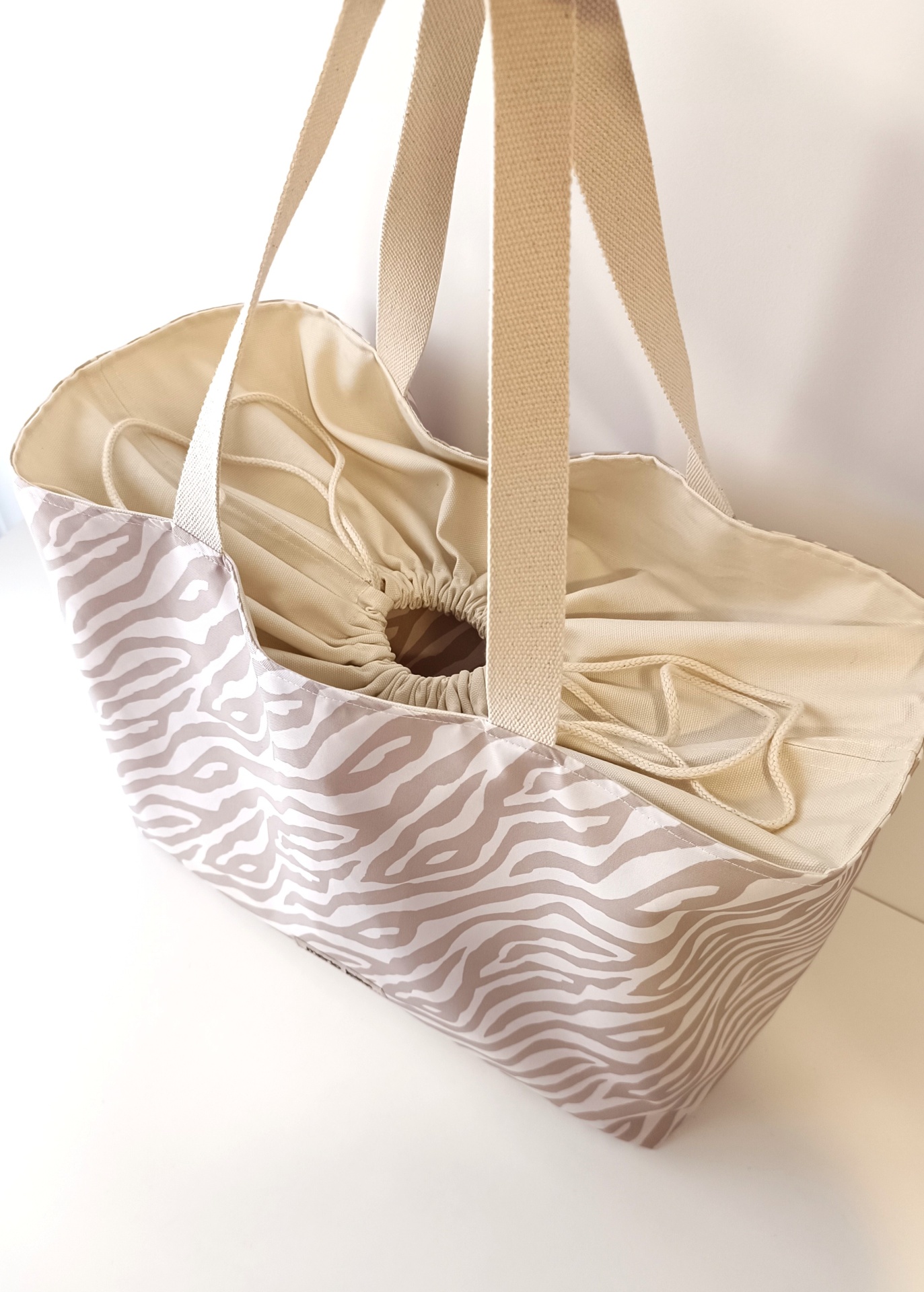 SACO DE PRAIA ZEBRA BEGE