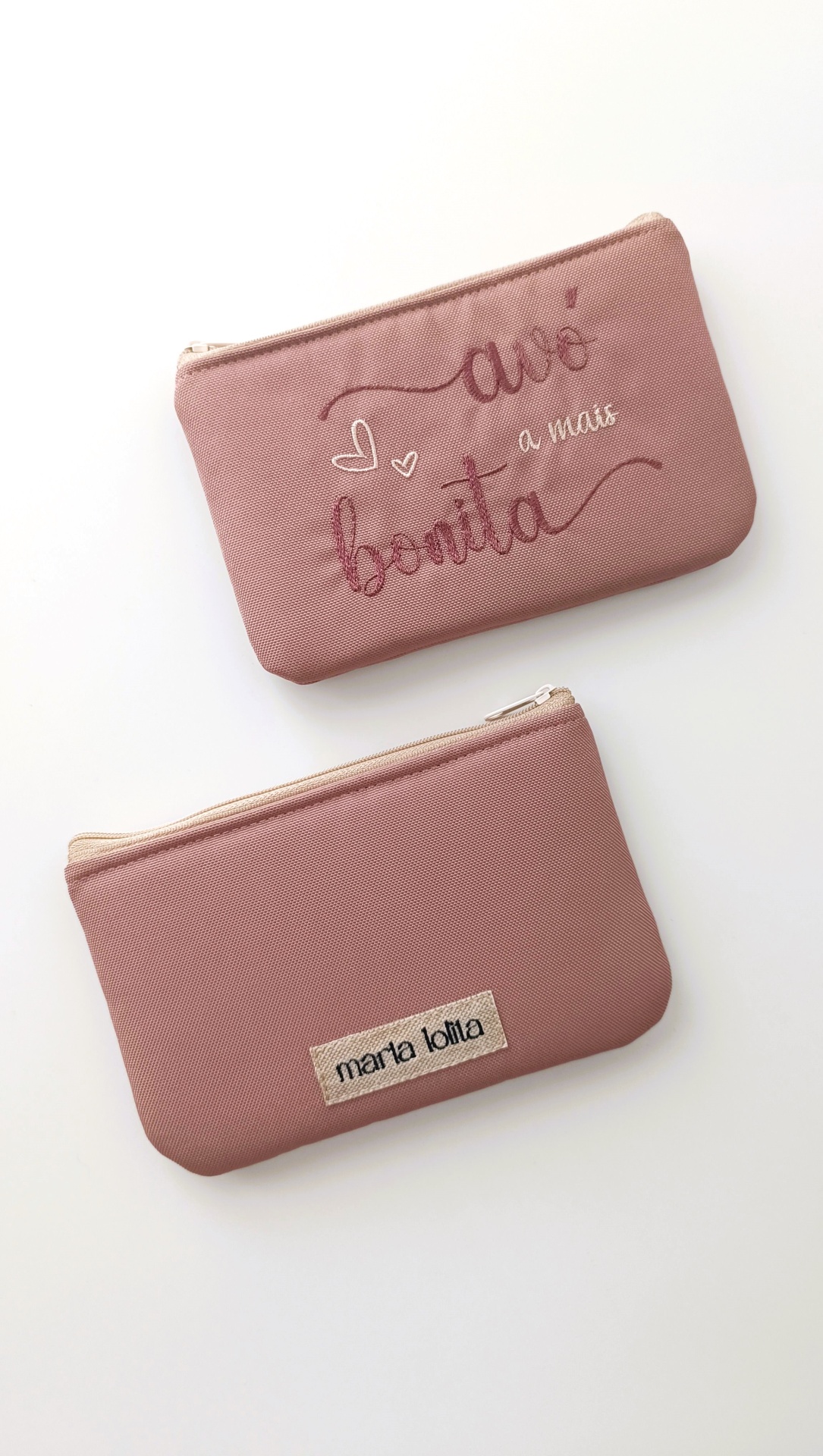 Nécessaire com bordado - Avó