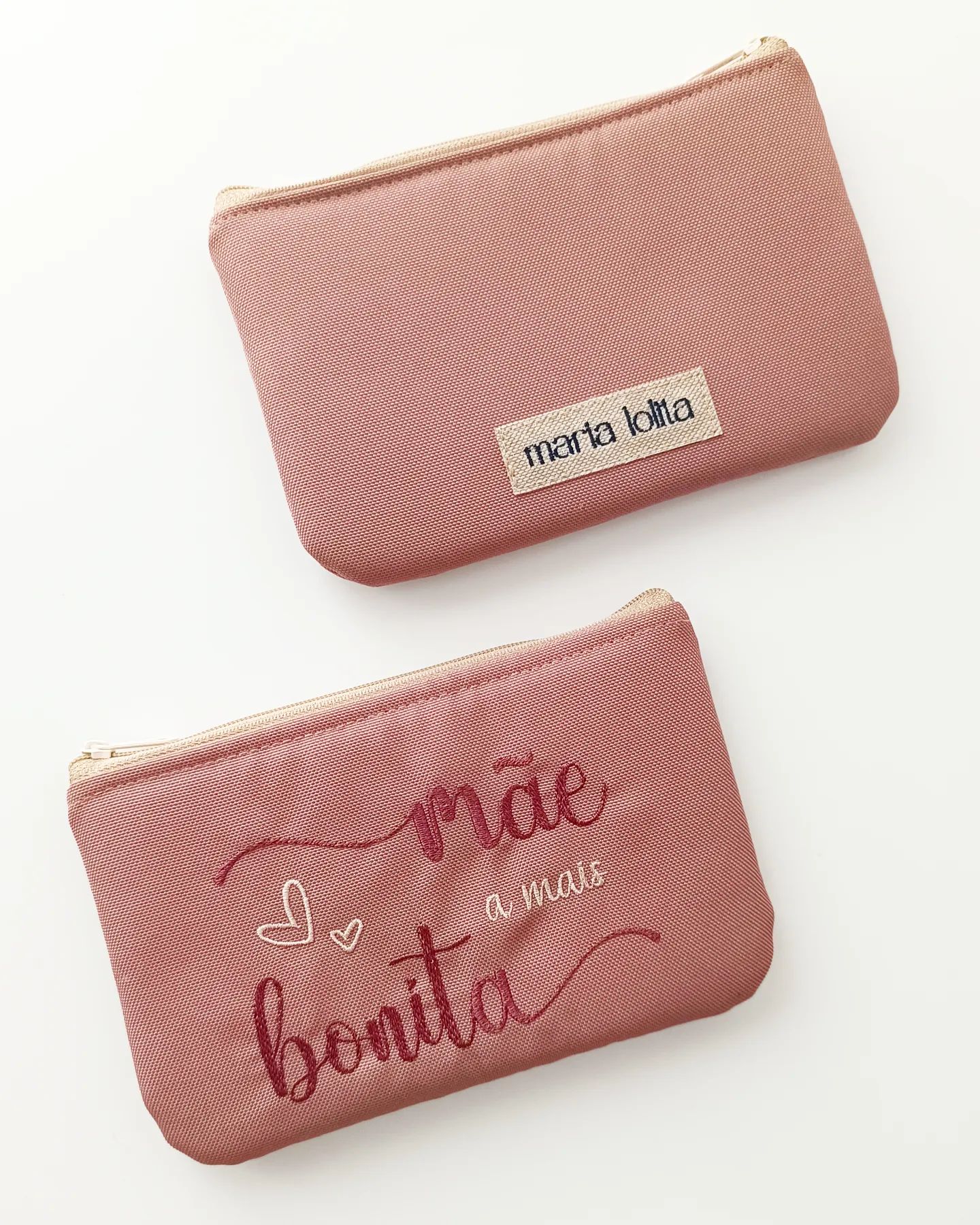 Nécessaire com bordado - Mãe