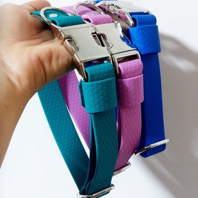 Coleiras em Fita Hexa