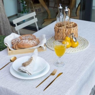 Cristian Lay | Toalha de mesa inpermeável