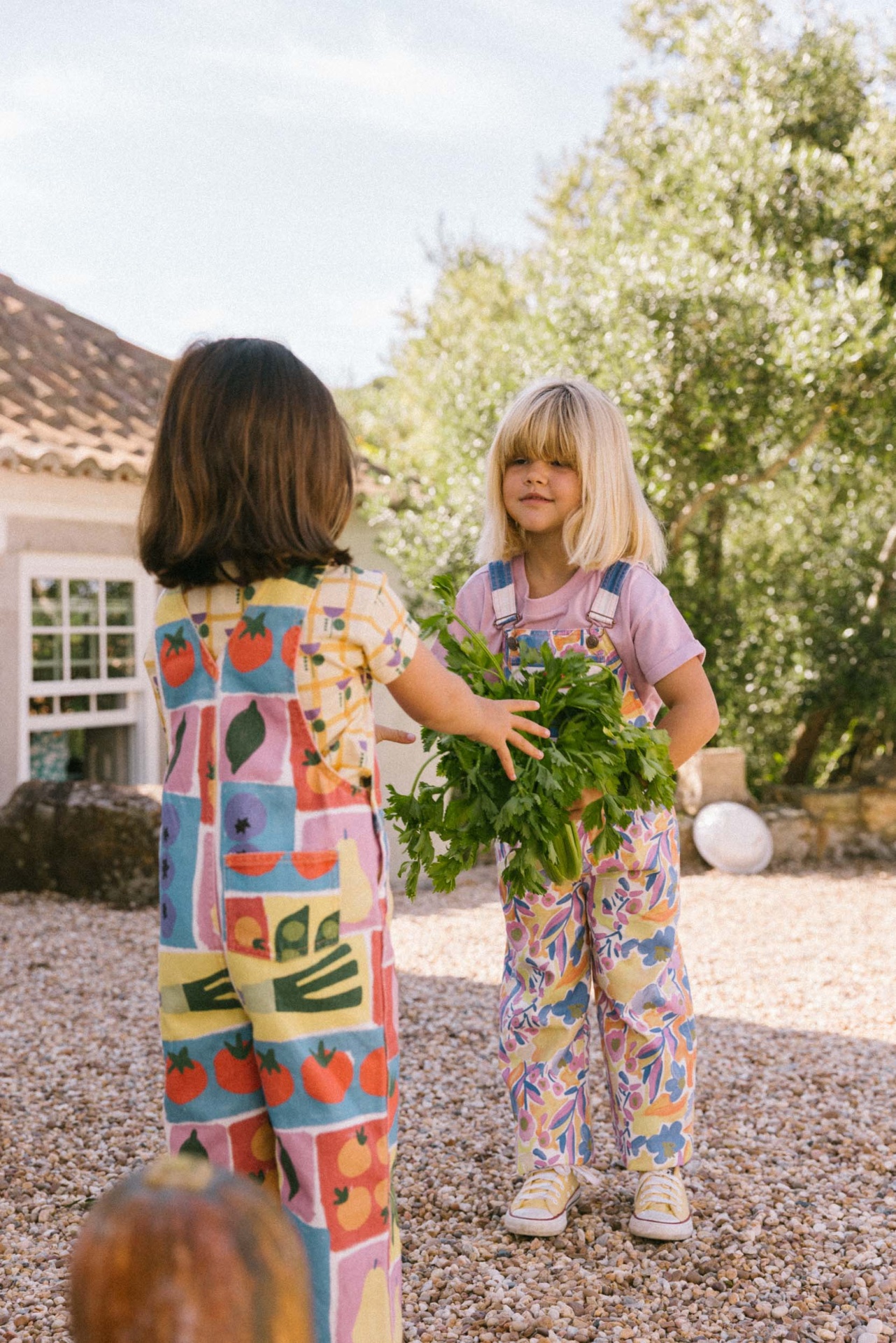 JARDINEIRAS TRATTORIA CRIANÇA