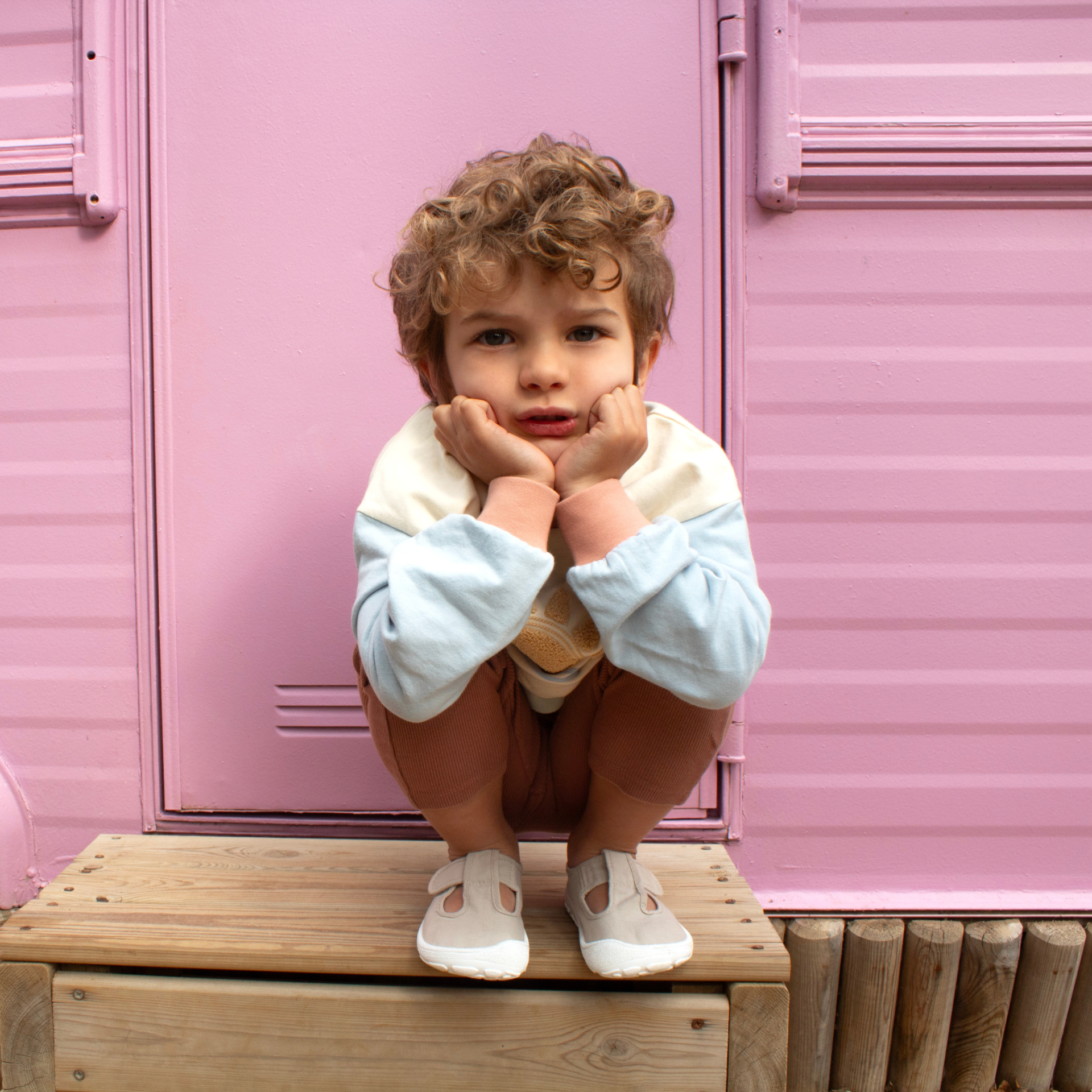 Novas Sabrinas Bosco e Mary Jane Barefoot da Victoria Shoes