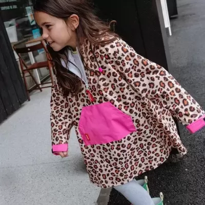 Hello Hossy Poncho de Chuva Léopard