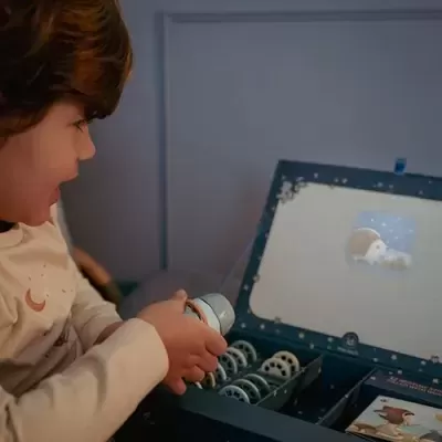 Little Dutch Lanterna Projetor de Histórias – Azul