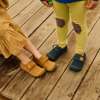 Attipas Skin Shoes Sapatilhas Mustard