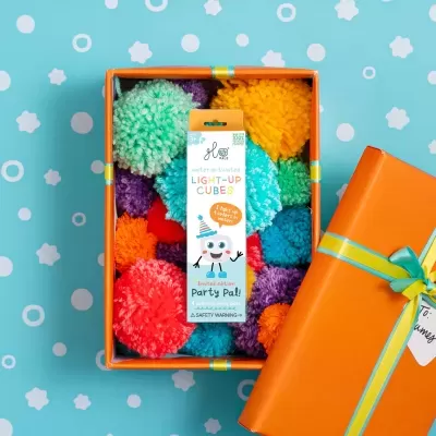 Glo Pals Cubos Luminosos Party Multicolorido