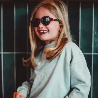 Hello Hossy Óculos de Sol Megy Craky