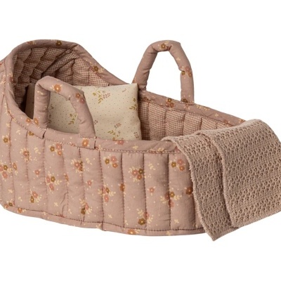 Maileg Alcofa Grande Rosa com Manta e Almofada