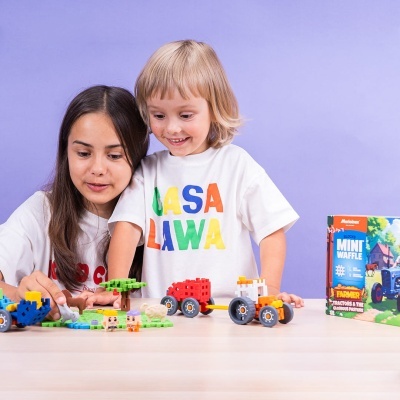 Marioinex Mini Waffle Farmer Tractores e a Pastagem Gloriosa