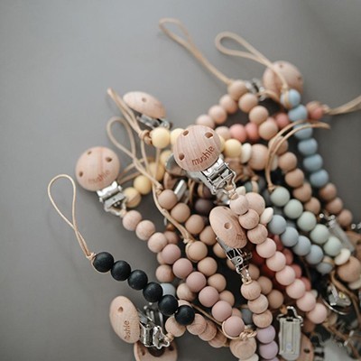 Prende Chupetas Mushie