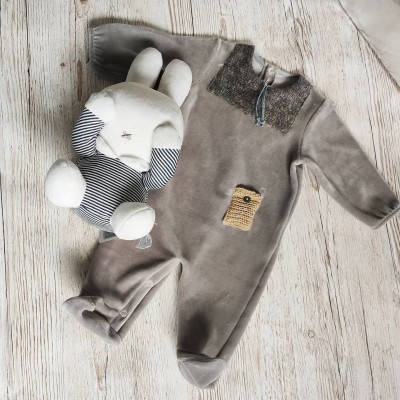 Babygrow  Ethnic Velvet