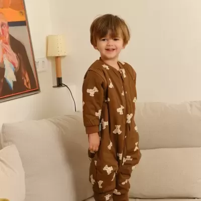 MOLIS&CO Saco de Dormir com Pernas e Mangas Teddy Mocca TOG 1 MOLIS&CO Saco de Dormir com Pernas e Mangas Teddy Mocca TOG 1