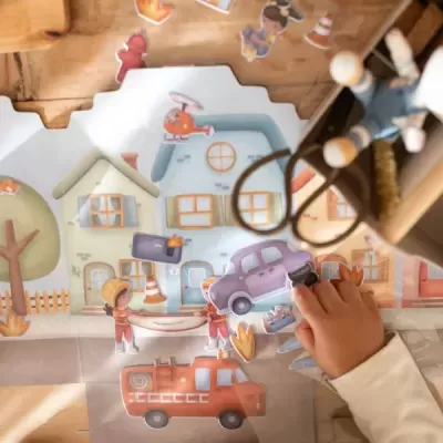 Little Dutch Livro Autocolantes Reutilizáveis Bombeiros