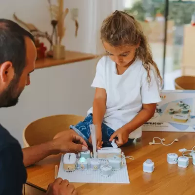 Kidywolf  Kidyelec Starter Kit Jogo Educativo de Eletricidade