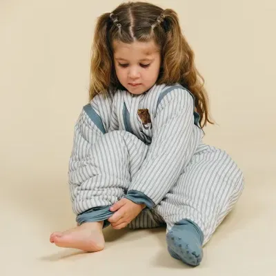 MOLIS&CO Saco de Dormir com Pernas e Mangas Blue Stripes TOG 2.5 MOLIS&CO Saco de Dormir com Pernas e Mangas Blue Stripes TOG 2.5