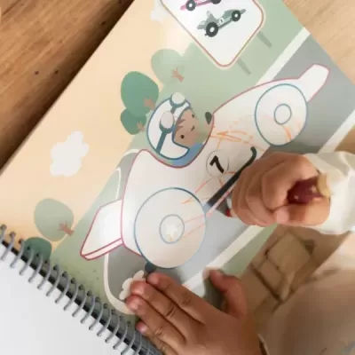 Little Dutch Livro Colour Magic Jim & Friends