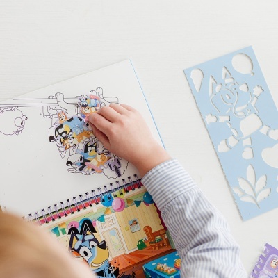 Totum Livro de Raspar e colorir Bluey