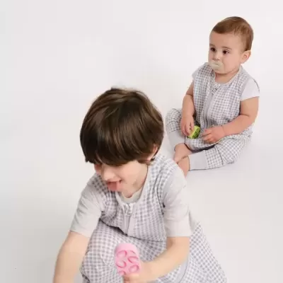 MOLIS&CO Saco de Dormir com Pernas Vichy Grey TOG 0.5 MOLIS&CO Saco de Dormir com Pernas Vichy Grey TOG 0.5