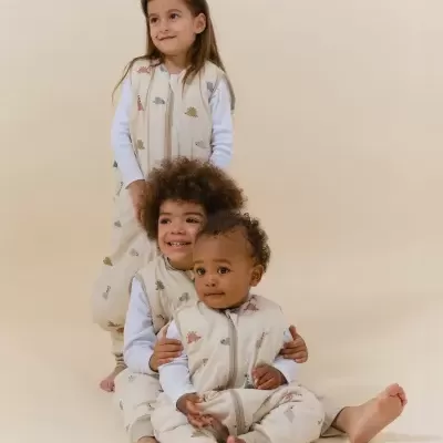 MOLIS&CO Saco de Dormir com Pernas Dinos TOG 2.5