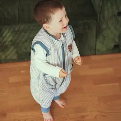 MOLIS&CO Saco de Dormir com Pernas e Mangas Blue Stripes TOG 2.5 MOLIS&CO Saco de Dormir com Pernas e Mangas Blue Stripes TOG 2.5