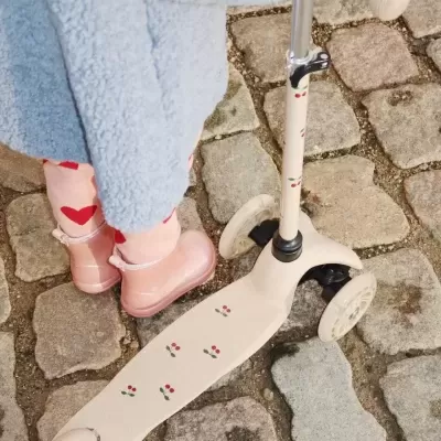 Konges Slojd Trotinete Cherry