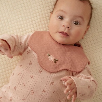 Little Dutch Babetes tipo colar em algodão orgânico (2 unidades) – Rosa