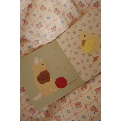 Konges Slojd Livro Sensorial Toca e Sente Animais