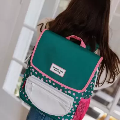 Hello Hossy Mochila Escolar Garden Joy +6 anos