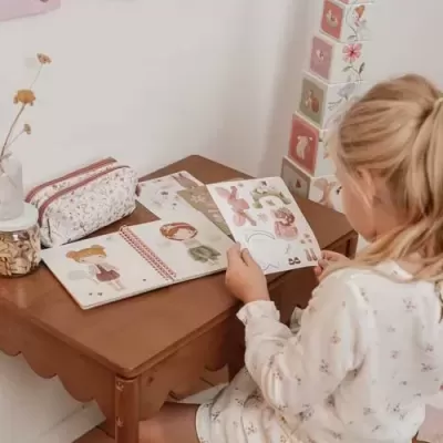 Little Dutch Livro Dress Up – Rosa & Friends – Fairy Garden Little Dutch Livro Dress Up – Rosa & Friends – Fairy Garden