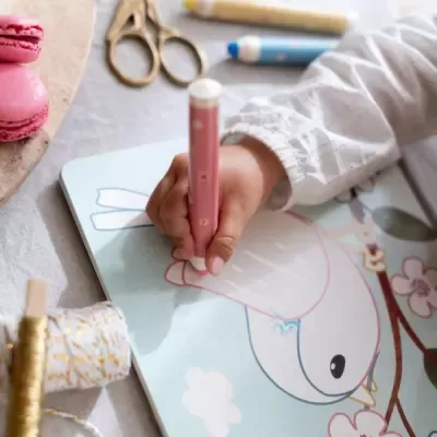 Little Dutch Livro Colour Magic Rosa’s Garden