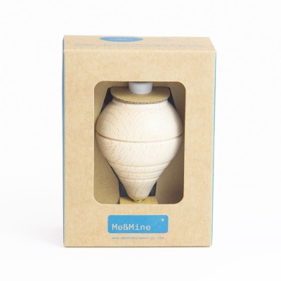 Me & Mine Pião em Madeira