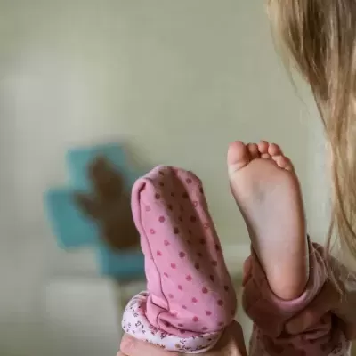 MOLIS&CO Saco de Dormir com Pernas e Mangas Misty Rose TOG 2.5