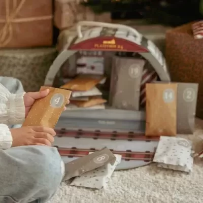 Little Dutch Calendário do Advento Comboio