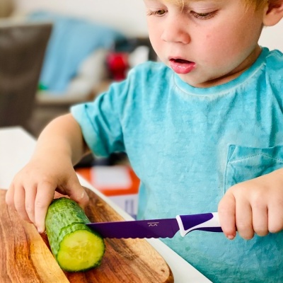 KiddiKutter Faca para Autonomia Infantil Lilás
