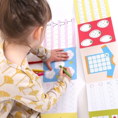 Banana Panda 2x Livros de Colorir Longo Linhas Intermédias 4+ anos