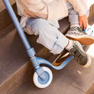 Banwood Maxi Scooter Blue Banwood Maxi Scooter Blue