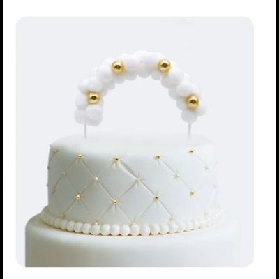 TOPO BOLO ARO BOLAS BRANCO DOURADO 19CM