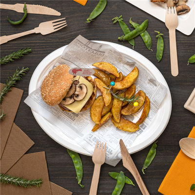 BANDEJAS OVAIS COM TAMPA TRANSPARENTE