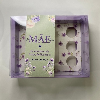 CAIXA ACETATO BENTO CAKE/3 BRIGADEIROS DIA DA MÃE