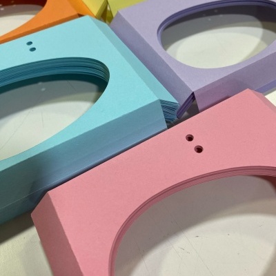 CAIXA CARTÃO COM JANELA PARA OVO 150GR